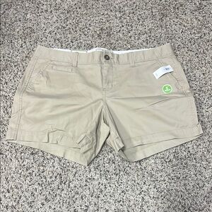 Old Navy sz 14 low rise Women's Tan Shorts